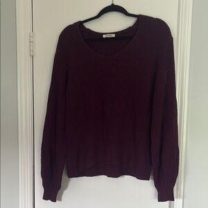 Splendid V-Neck Sweater in Deep Burgundy